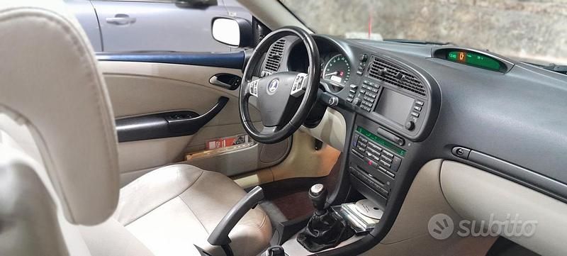 Usata Saab 9-3 Cabriolet Vector 150 CV (110 kW) 2006 Blu Cabrio