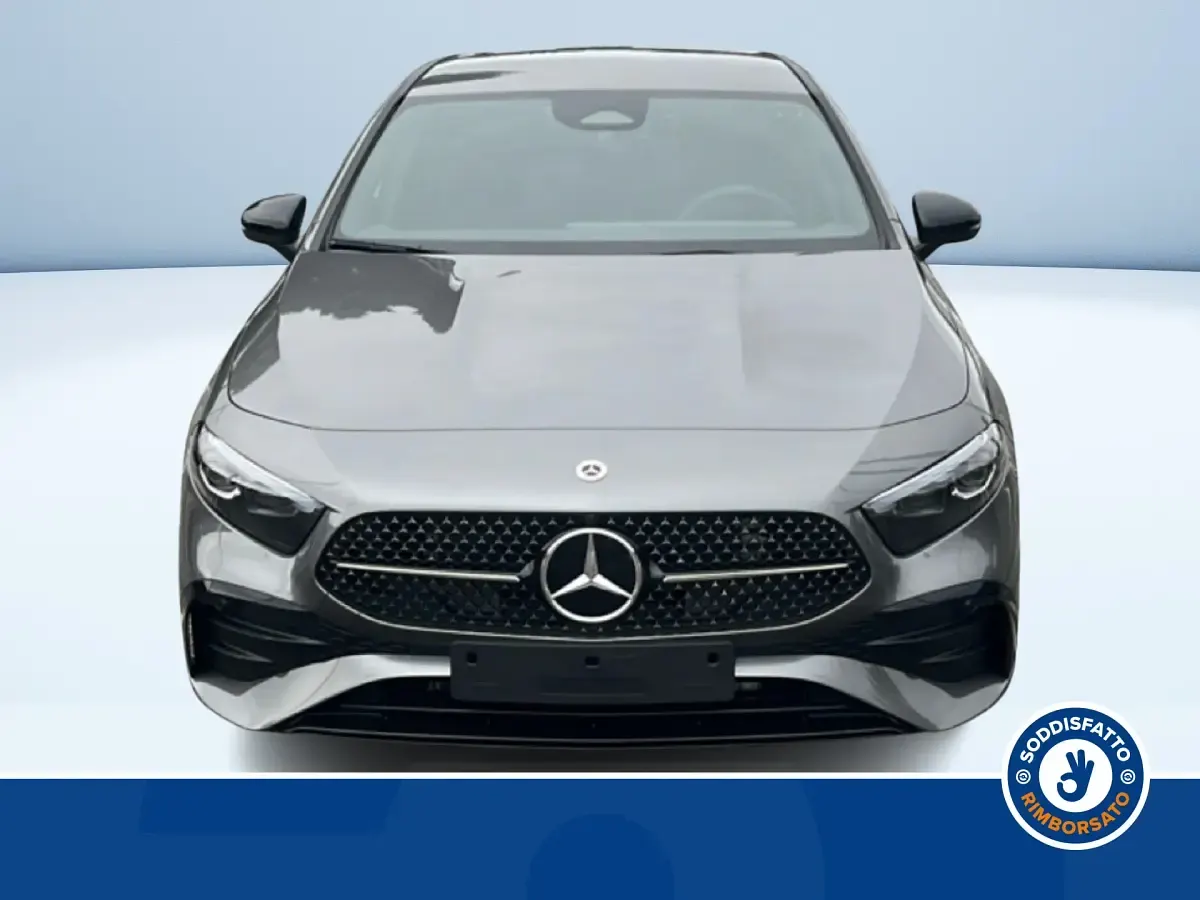 Nuova Mercedes A180 Advanced Plus 116 CV (85 kW) 2026 Grigio scuro metallizzato Berlina