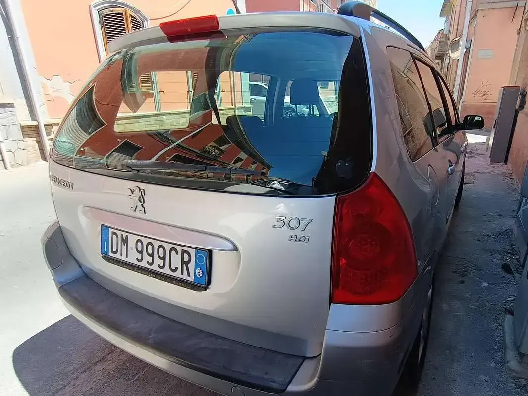 Usata Peugeot 307 90 CV (66 kW) 2007 Argento Station wagon