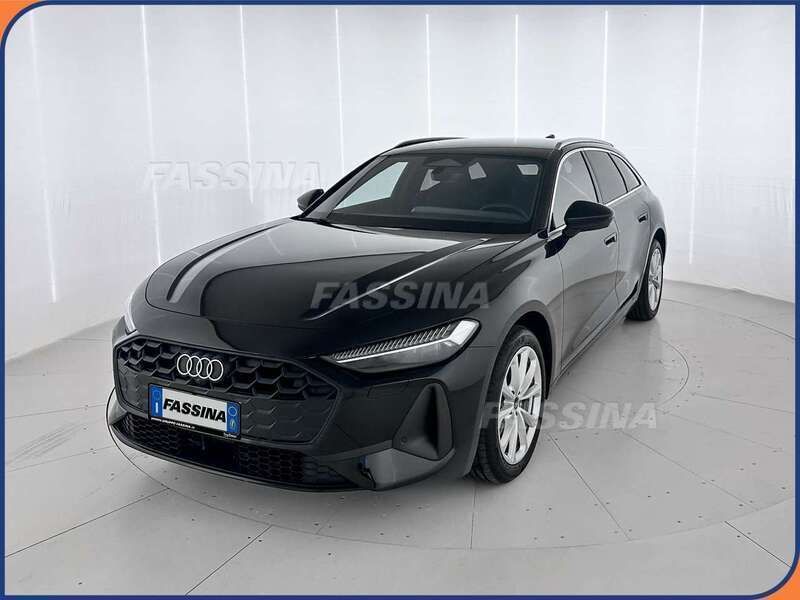 Nuova Audi A5 S-Line 150 CV (110 kW) 2025 Nero Station wagon