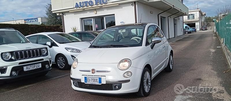 Usata Fiat 500 Lounge 75 CV (55 kW) 2011 Bianco Berlina