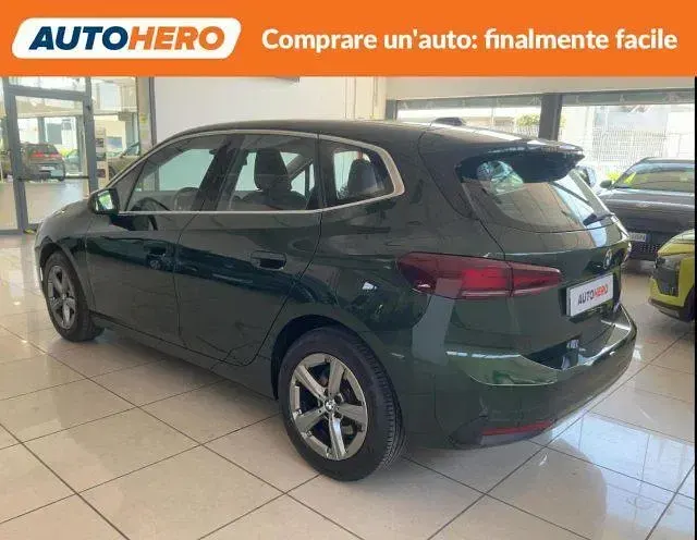 Usata BMW 220 Active Tourer 156 CV (114 kW) 2023 Verde Monovolume