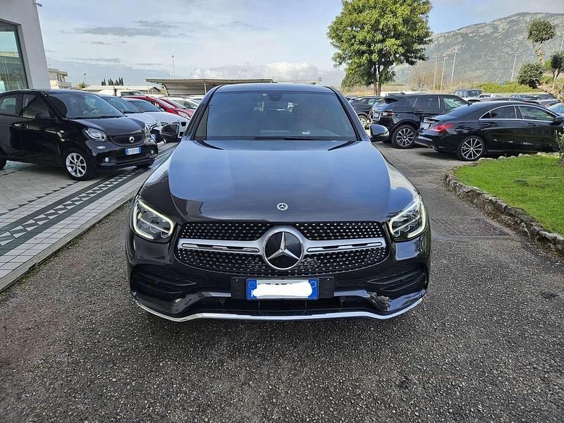 Usata Mercedes GLC200 Premium 163 CV (119 kW) 2019 Grigio SUV