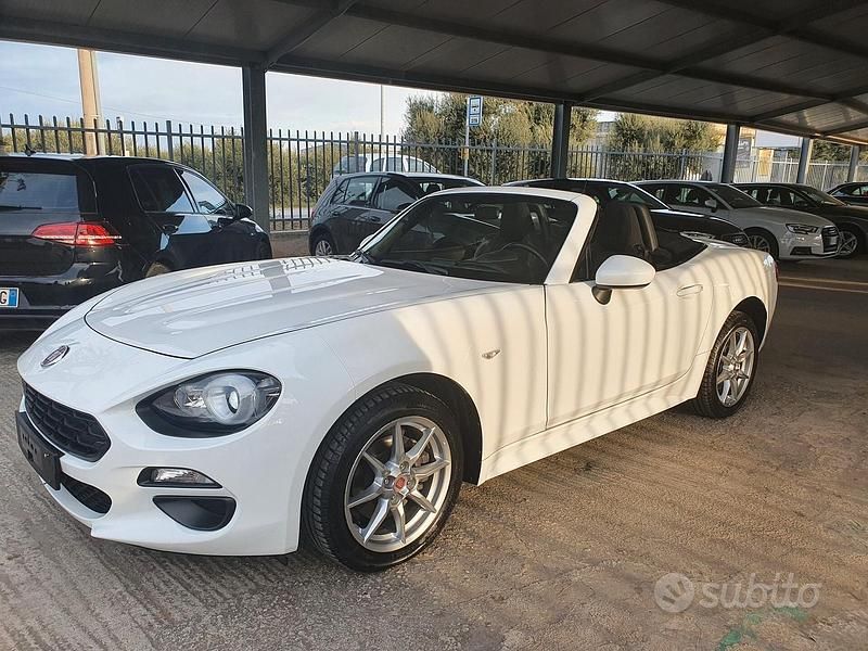 Usata Fiat 124 Spider 140 CV (102 kW) 2017 Bianco Cabrio