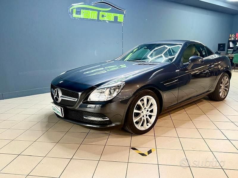 Usata Mercedes SLK200 Edition 1 184 CV (135 kW) 2011 Grigio Cabrio