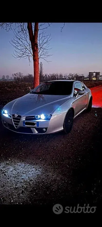 Usata Alfa Romeo Brera 185 CV (136 kW) 2005 Grigio Coupé
