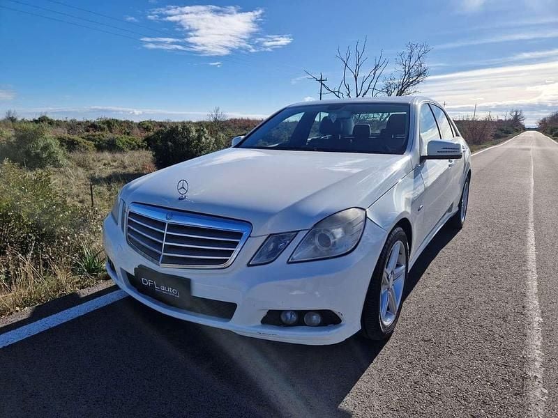 Usata Mercedes E250 204 CV (150 kW) 2014 Bianco Berlina