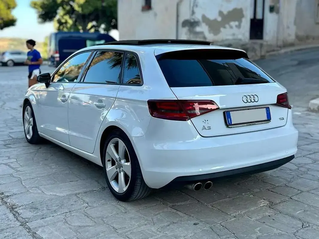 Usata Audi A3 Ambition 150 CV (110 kW) 2013 Bianco Berlina
