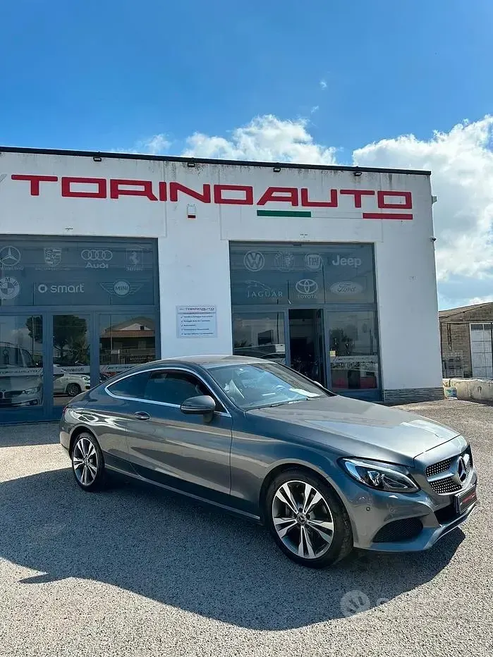 Usata Mercedes C220 170 CV (125 kW) 2017 Grigio Coupé