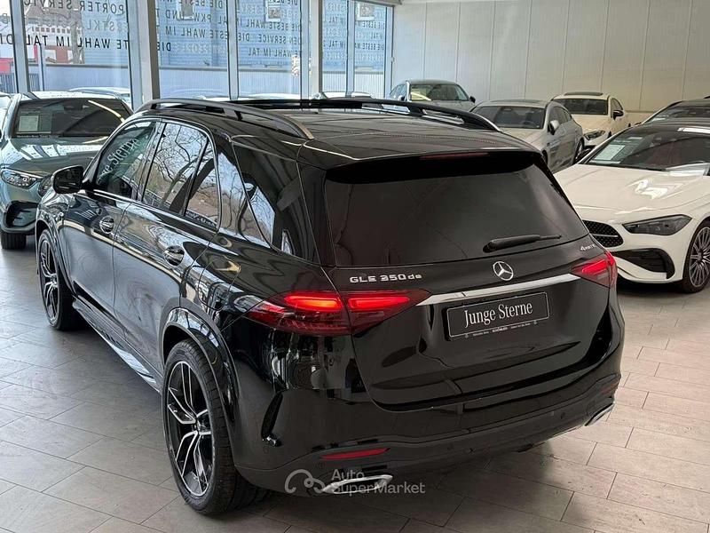 Usata Mercedes GLE450 AMG AMG Line Premium Plus 197 CV (144 kW) 2025 Nero SUV