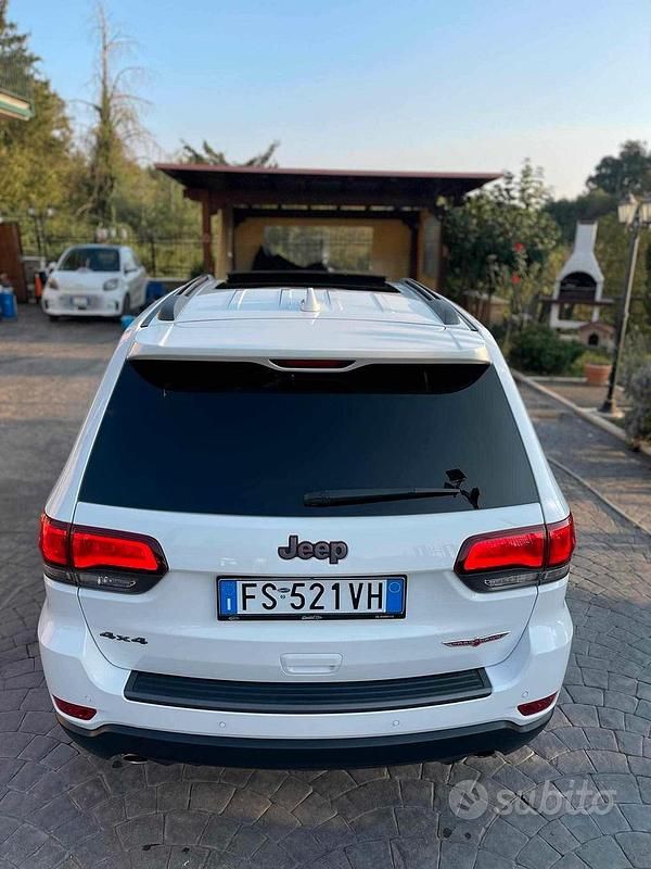 Usata Jeep Grand Cherokee Trailhawk 250 CV (183 kW) 2018 Bianco SUV