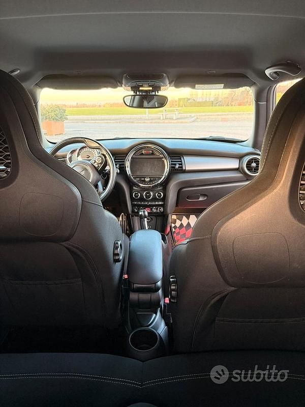 Usata Mini John Cooper Works 290 CV (213 kW) 2017 Grigio Utilitaria