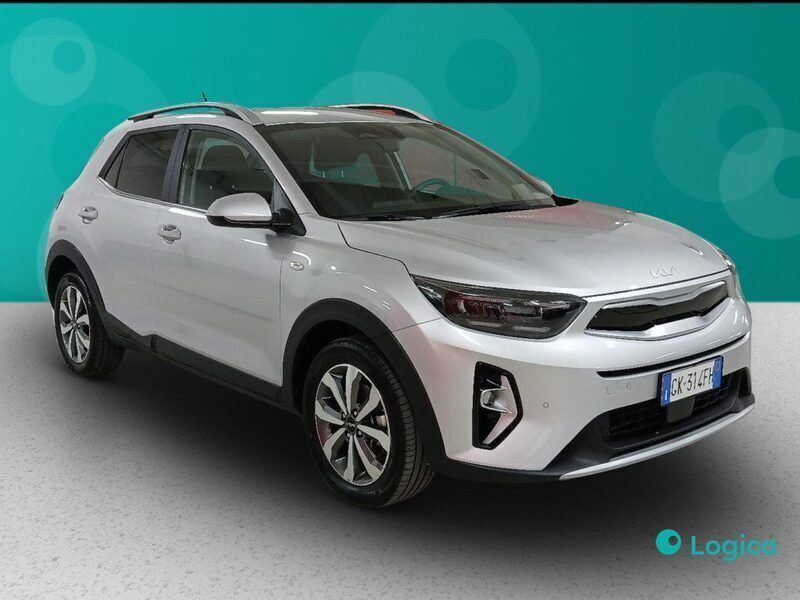 Argento Usata 2022 Kia Stonic Style SUV | 14.900 € (Ottimo prezzo) - Immagine 1/4