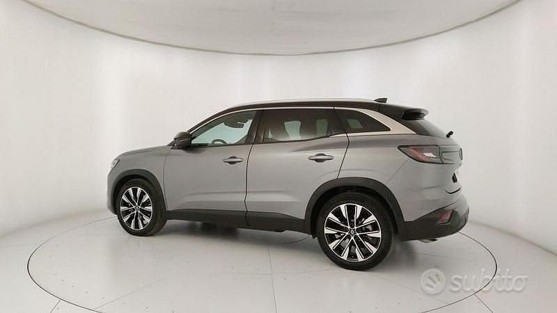 Usata Renault Austral Techno 200 CV (147 kW) 2024 Grigio SUV