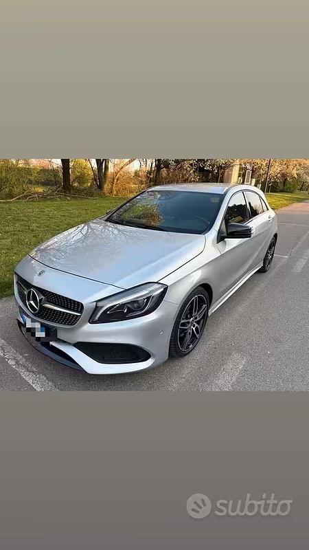 Usata Mercedes A180 AMG line 2017 Grigio Berlina