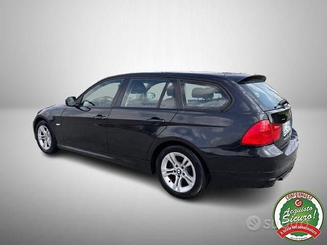 Usata BMW 320 177 CV (130 kW) 2009 Nero Station wagon
