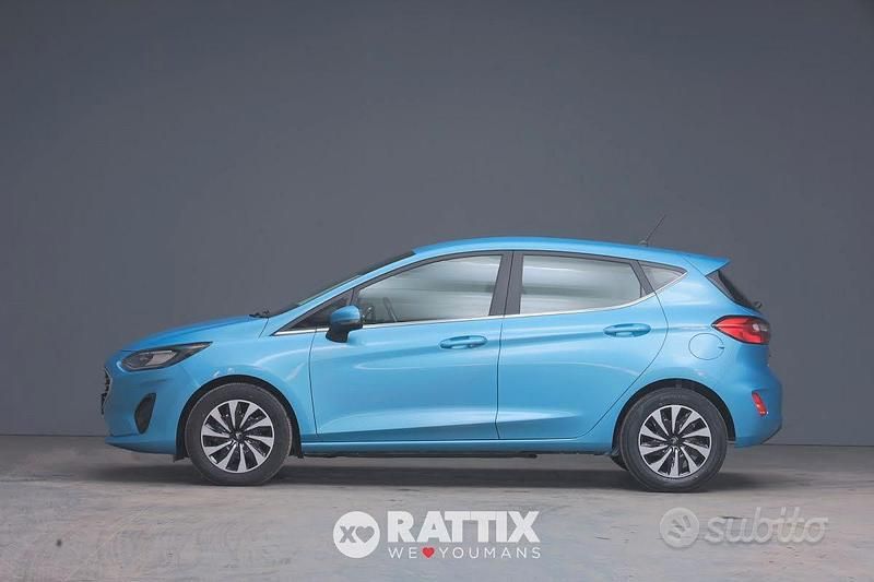 Begagnad Ford T 2022 Blå Sedan