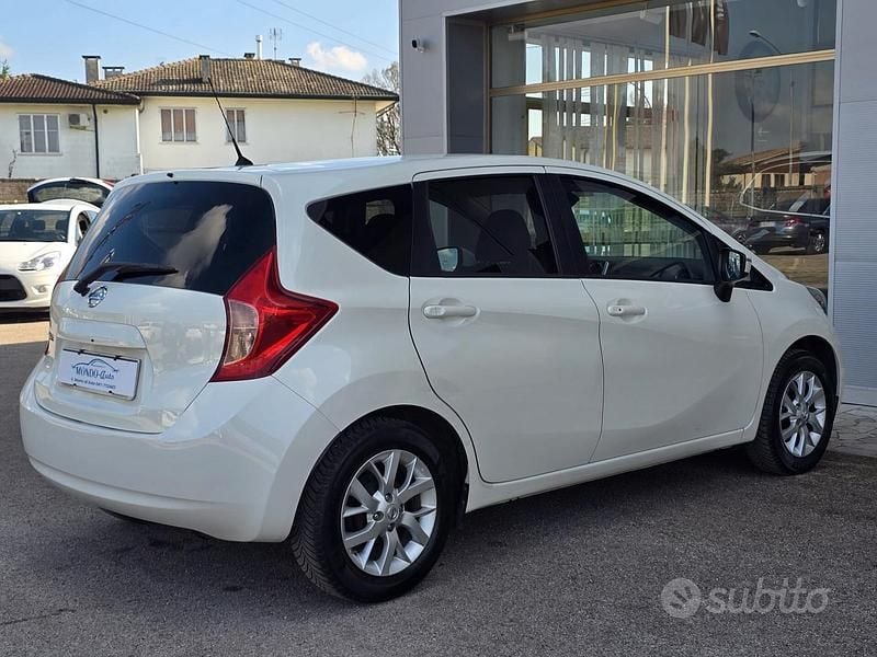 Usata Nissan Note Acenta 80 CV (58 kW) 2016 Bianco Utilitaria