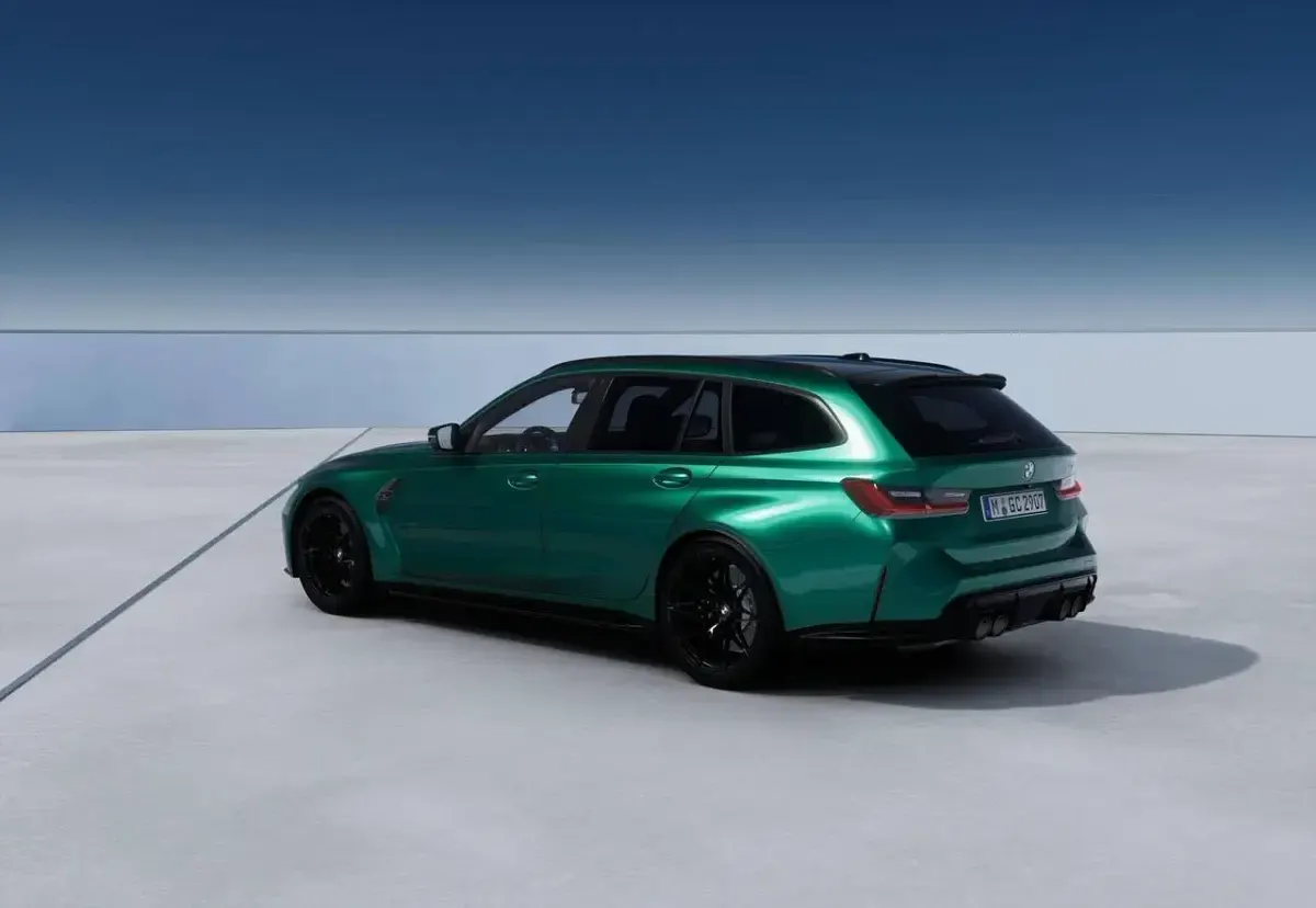 Nuova BMW M3 Competition Edition 530 CV (389 kW) 2026 Verde Station wagon