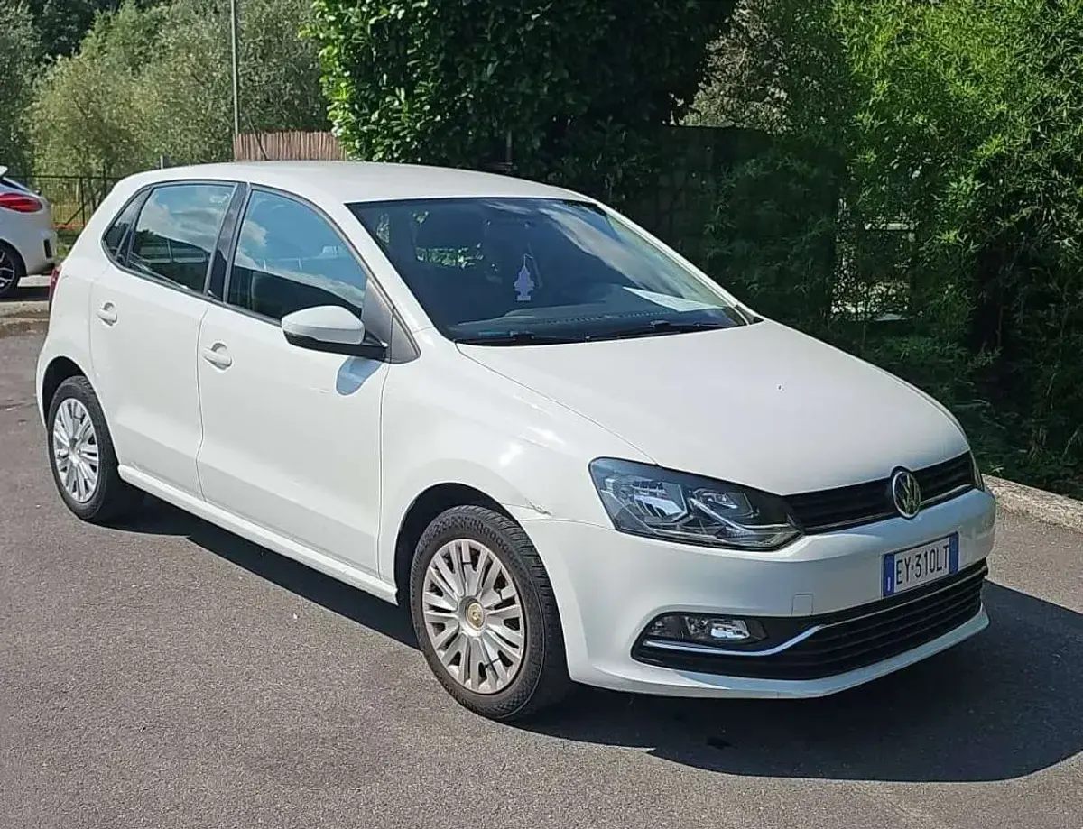 Usata VW Polo Comfortline 75 CV (55 kW) 2015 Bianco Berlina