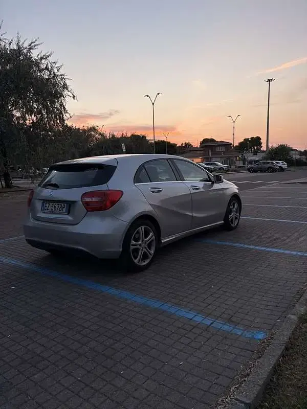 Usata Mercedes A180 109 CV (80 kW) 2014 Utilitaria