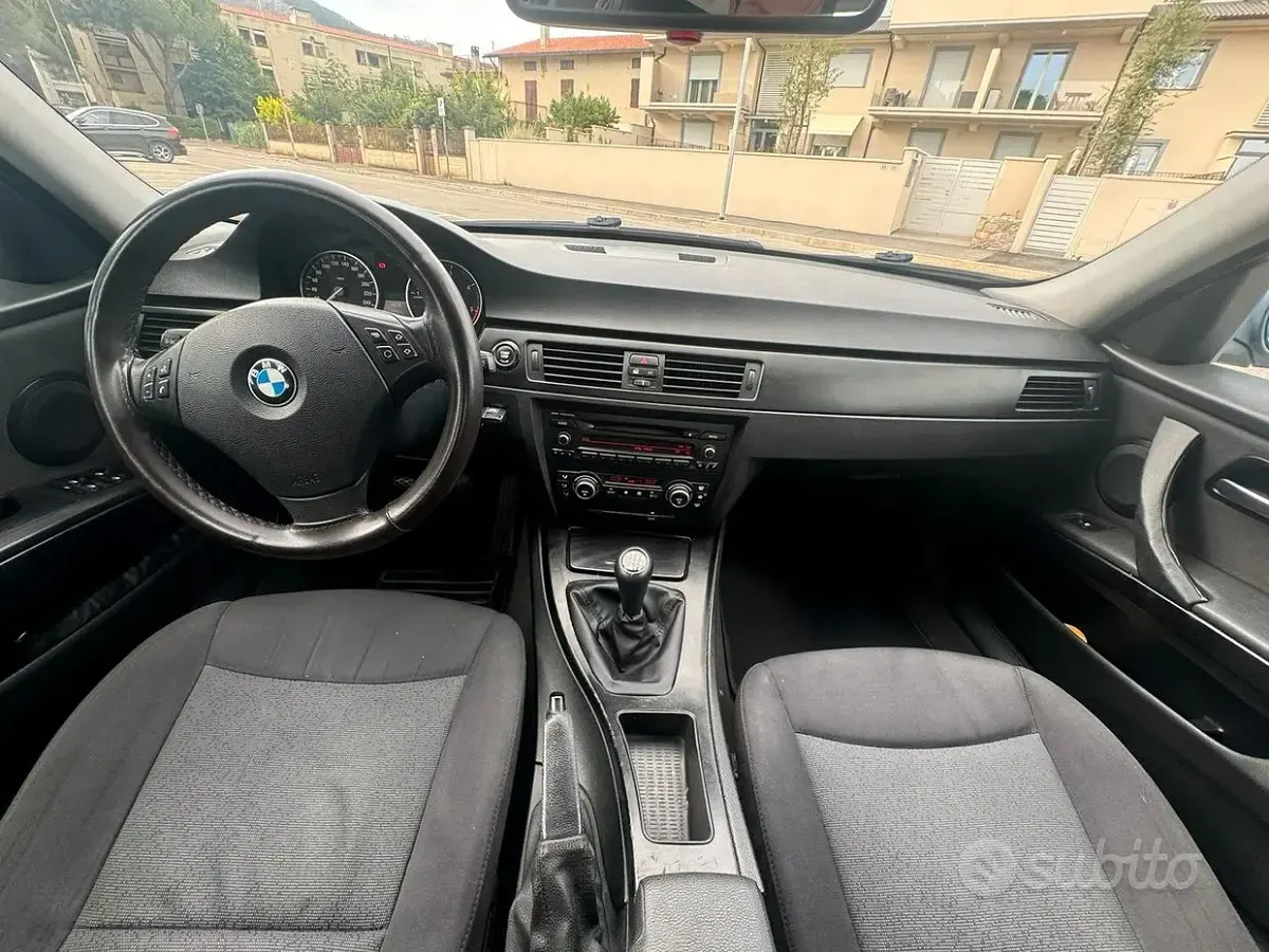 Usata BMW 320 177 CV (130 kW) 2008 Nero Berlina