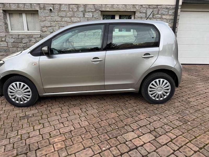 Usata VW up! 68 CV (50 kW) 2015 Argento Utilitaria
