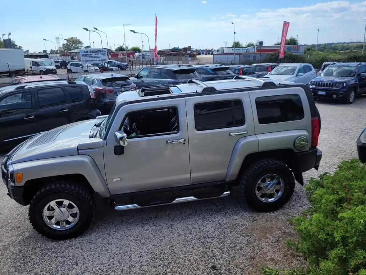 Usata Hummer H3 222 CV (163 kW) 2006 Grigio SUV