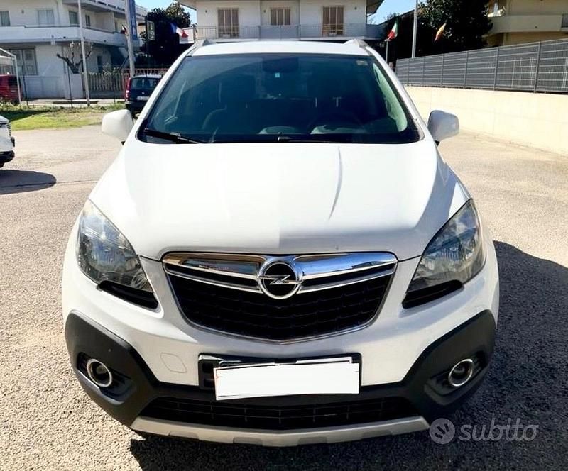 Usata Opel Mokka 130 CV (95 kW) 2015 Bianco SUV