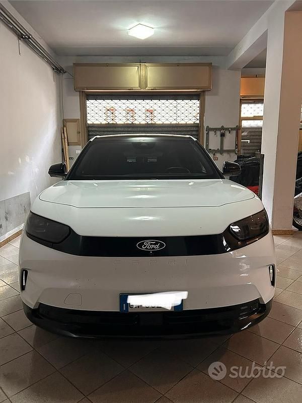 Usata Ford Capri 210 kW (286 CV) 2024 Bianco Coupé