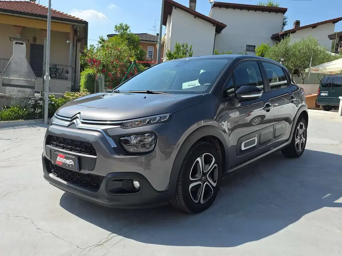 Usata Citroën C3 Feel 102 CV (75 kW) 2021 Grigio Utilitaria