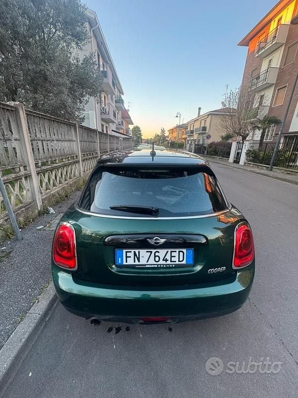 Usata Mini Cooper Hype 136 CV (100 kW) 2018 Utilitaria