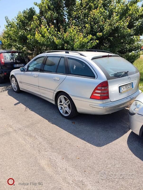 Usata Mercedes C200 116 CV (85 kW) 2002 Grigio Station wagon