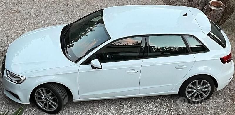 Bianco Usata 2019 Audi A3 Business Berlina | 22.000 € (Buon prezzo) - Immagine 1/4