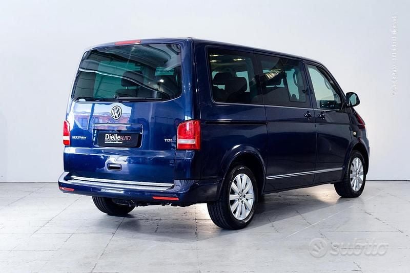 Occasion VW T5 Highline 140 PK (102 kW) 2013 Grijs Van