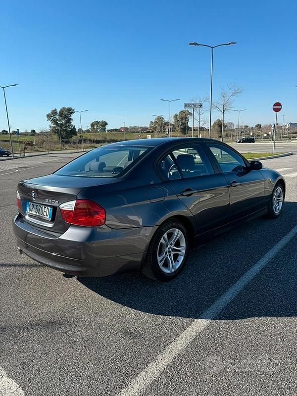 Usata BMW 320 Comfort Edition 177 CV (130 kW) 2008 Berlina