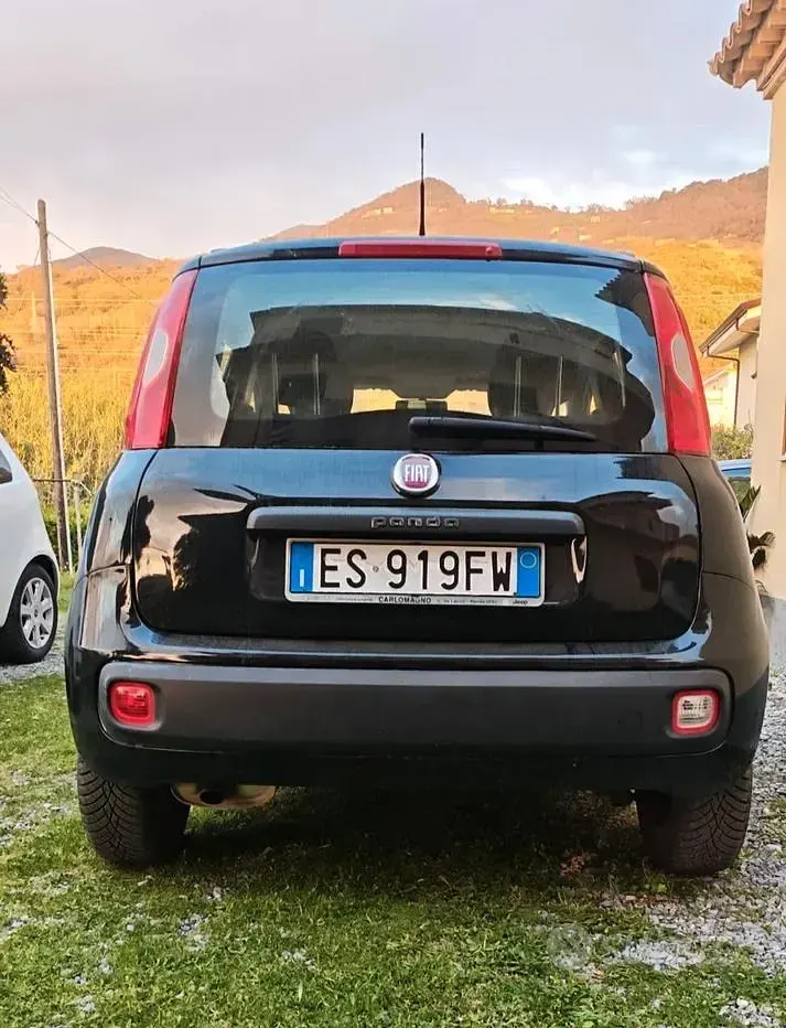 Usata Fiat Panda Easy 75 CV (55 kW) 2013 Nero Utilitaria