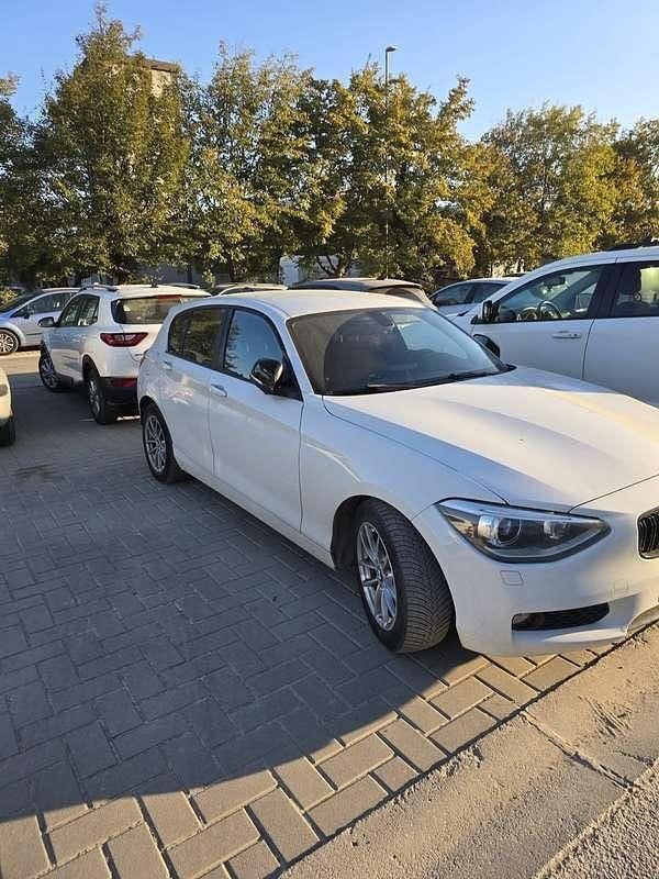Usata 2012 BMW 116 Utilitaria | 4000 € (Super prezzo) - Immagine 1/4