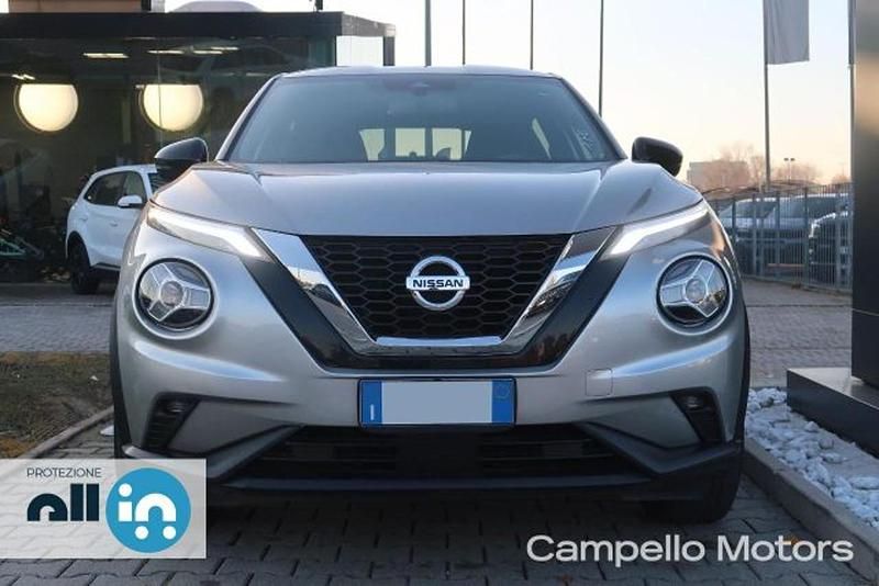 Usata Nissan Juke N-Connecta 114 CV (83 kW) 2022 Argento SUV