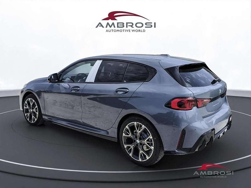 Ny BMW 118 M Sport 150 HK (110 kW) 2026 Grå Halvkombi