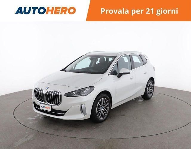 Bianco Usata 2023 BMW 218 Active Tourer Luxury Line Monovolume | 23.399 € (Ottimo prezzo) - Immagine 1/2