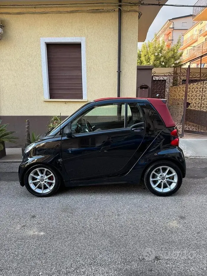 Usata Smart ForTwo Cabrio 54 CV (39 kW) 2013 Nero Cabrio