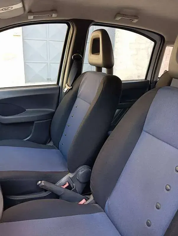 Usata Fiat Panda Active 69 CV (50 kW) 2011 Argento Utilitaria
