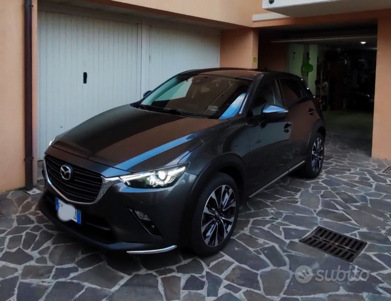 Grigio Usata 2019 Mazda CX-3 Exceed SUV | 16.990 € (Cara) - Immagine 1/4