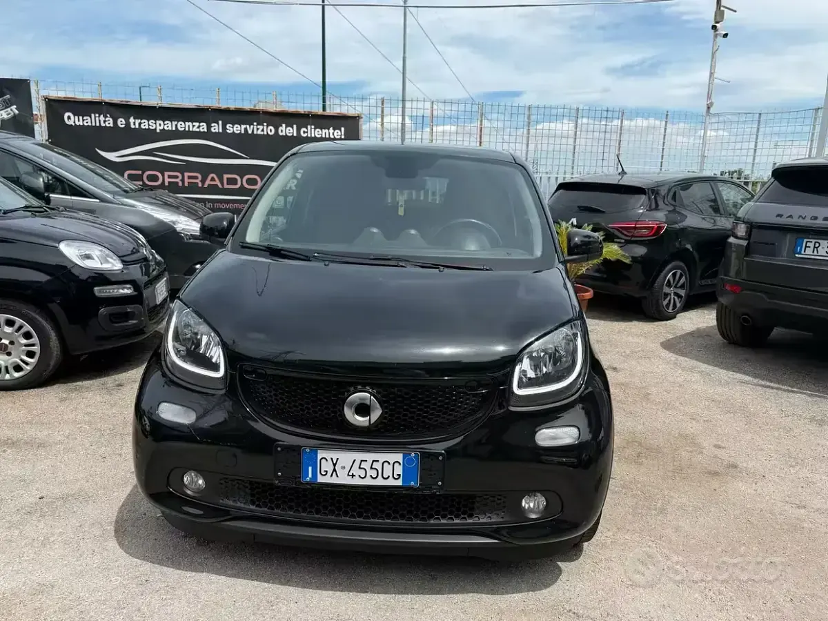 Usata Smart ForFour Prime 90 CV (66 kW) 2016 Nero Utilitaria