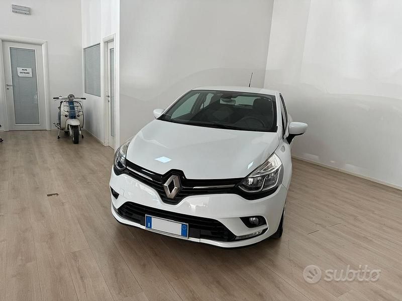 Usata Renault Clio IV 75 CV (55 kW) 2017 Bianco Berlina