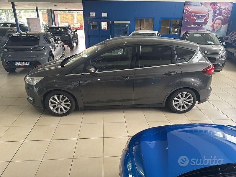 Usata Ford C-MAX Titanium 120 CV (88 kW) 2017 Grigio Monovolume