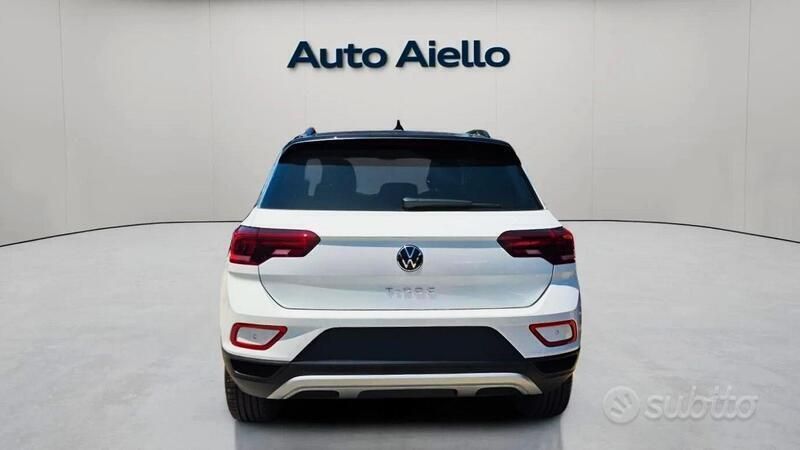Usata VW T-Roc Edition 116 CV (85 kW) 2024 Bianco SUV