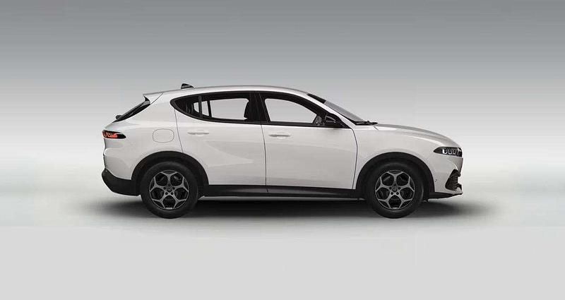 Nuova Alfa Romeo Tonale Sprint 175 CV (128 kW) 2026 Bianco SUV