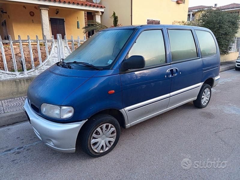 Usata Nissan Serena 75 CV (55 kW) 1997 Monovolume